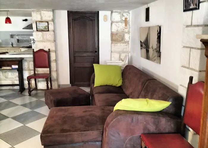 Charmant Appart Avec Jardin